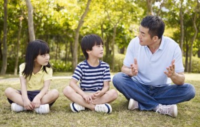 Trò chuyện cùng con như thế nào cho đúng?