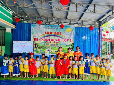 HỘI THI BÉ CHUẨN BỊ VÀO LỚP 1