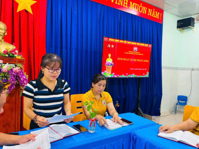 HỌP CHI BỘ ĐỊNH KỲ THÁNG 8 NĂM 2026